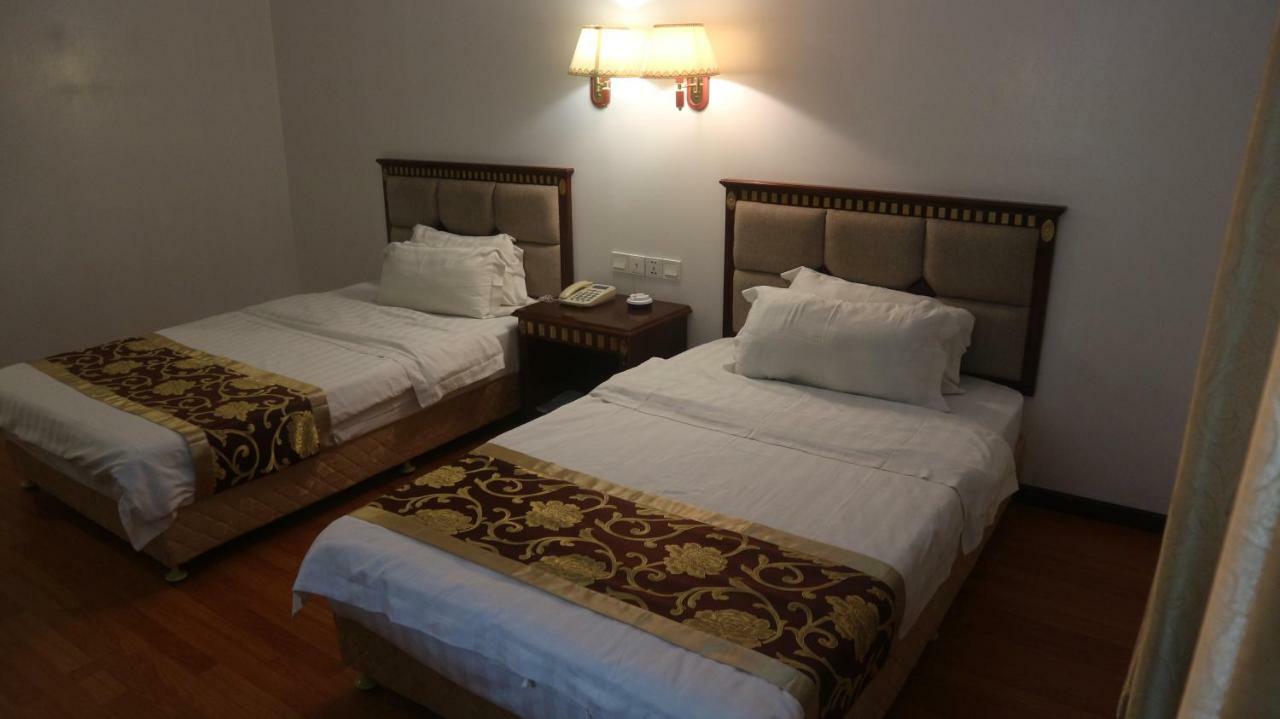 Beach Garden Hotel Dili Exterior photo