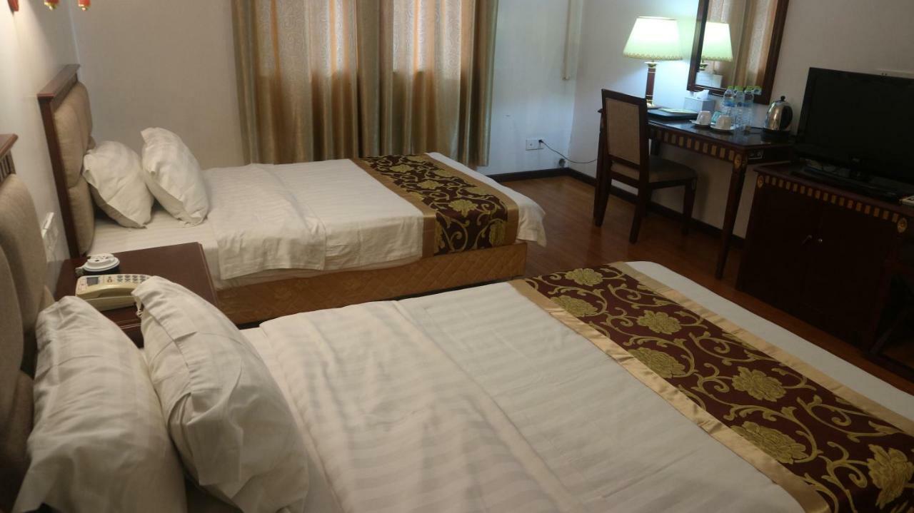 Beach Garden Hotel Dili Exterior photo